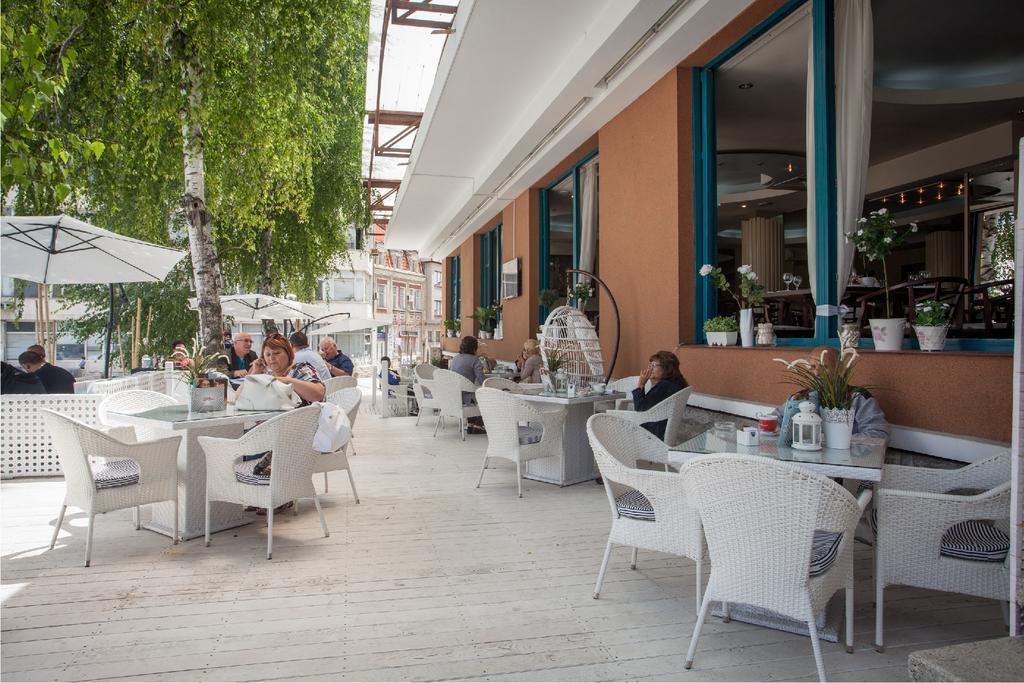 גורנה אוריאחוביצה Hotel Rahovets מראה חיצוני תמונה