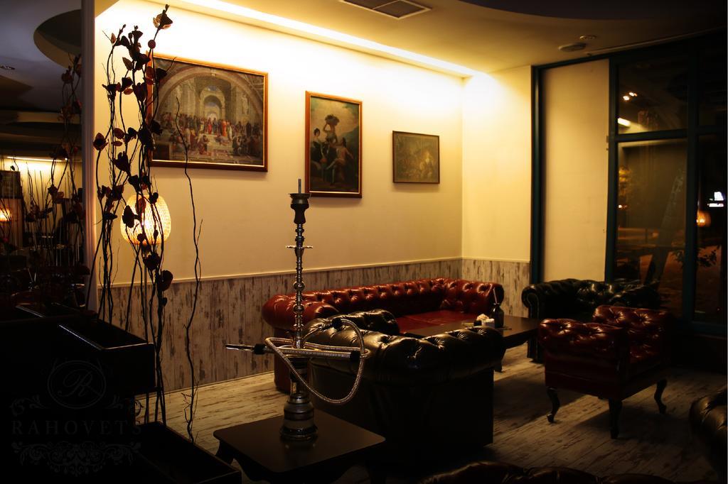 גורנה אוריאחוביצה Hotel Rahovets מראה חיצוני תמונה